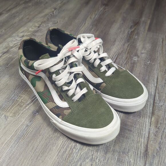 VANS Shoes - Vans Old Skool Camo Olive Green Brown Skate Shoe Sneaker Women's Size 6.5 Mens 5